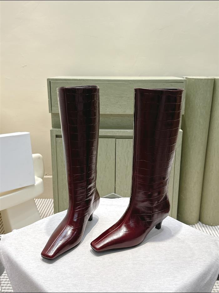 20251128174410910 460